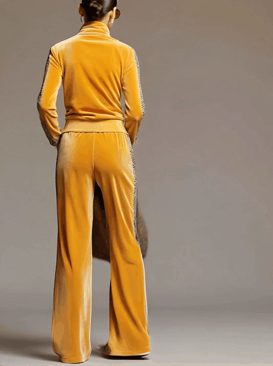 https://cdn.shopify.com/s/files/1/0628/2739/7364/files/OYA2891K0XL_1216_1632_1.gif?v=1765440981