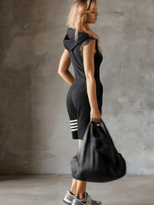 https://cdn.shopify.com/s/files/1/0628/2739/7364/files/OYZ2336C1XL_1244_1660_1.gif?v=1774835203