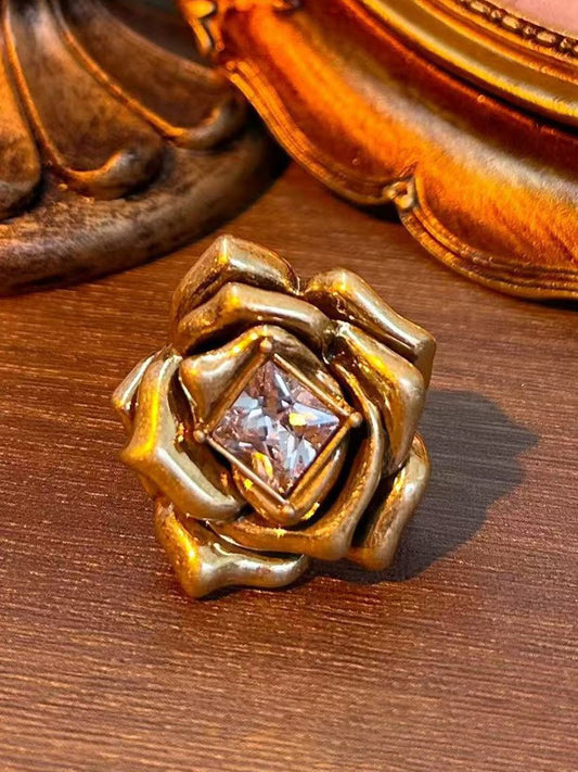 https://cdn.shopify.com/s/files/1/0628/2739/7364/files/jpeg_e2b3fbff-1ffd-4e32-80fd-3d8296bdb1e7.jpg?v=1733558648